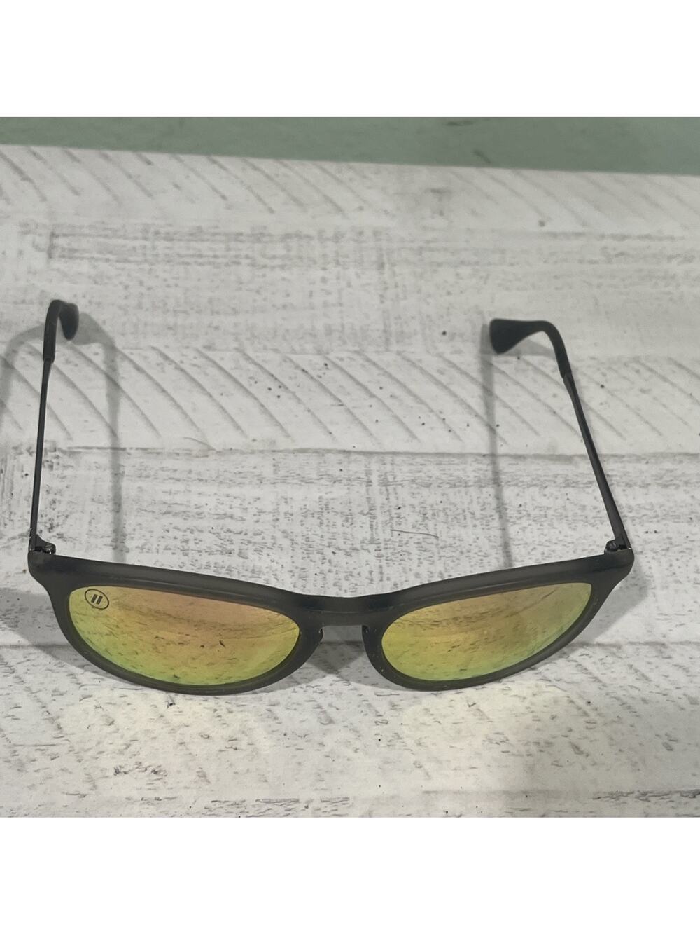 Blenders Eyewear Lemonade Fog Polarized Sunglasses Frames Only Lenses Damaged